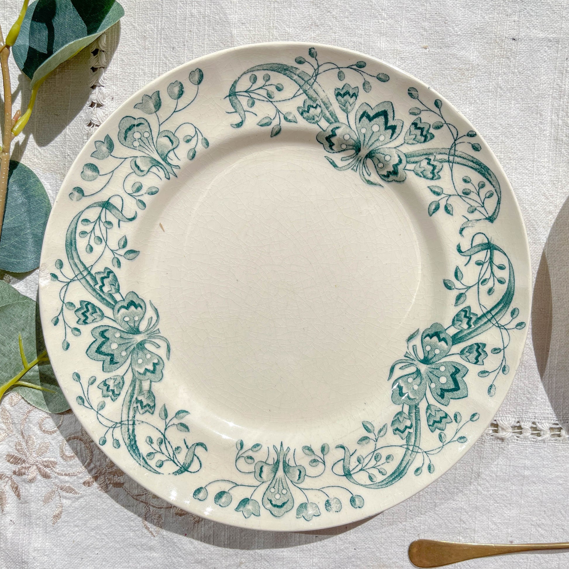 Lot de 6 Petites Assiettes Anciennes Terre de Fer "Figuig" – Longchamp XIXe