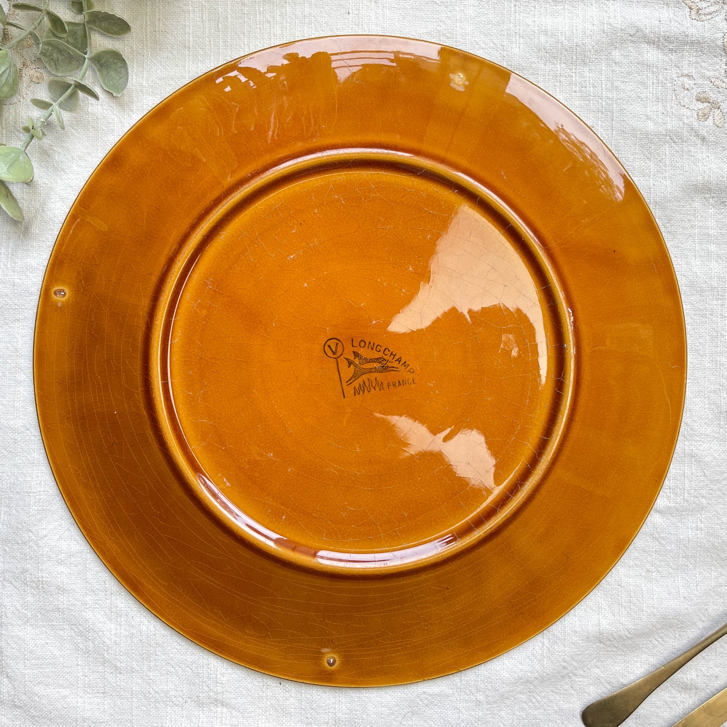 Plat Vintage en faïence couleur ambre Longchamp, France 1970