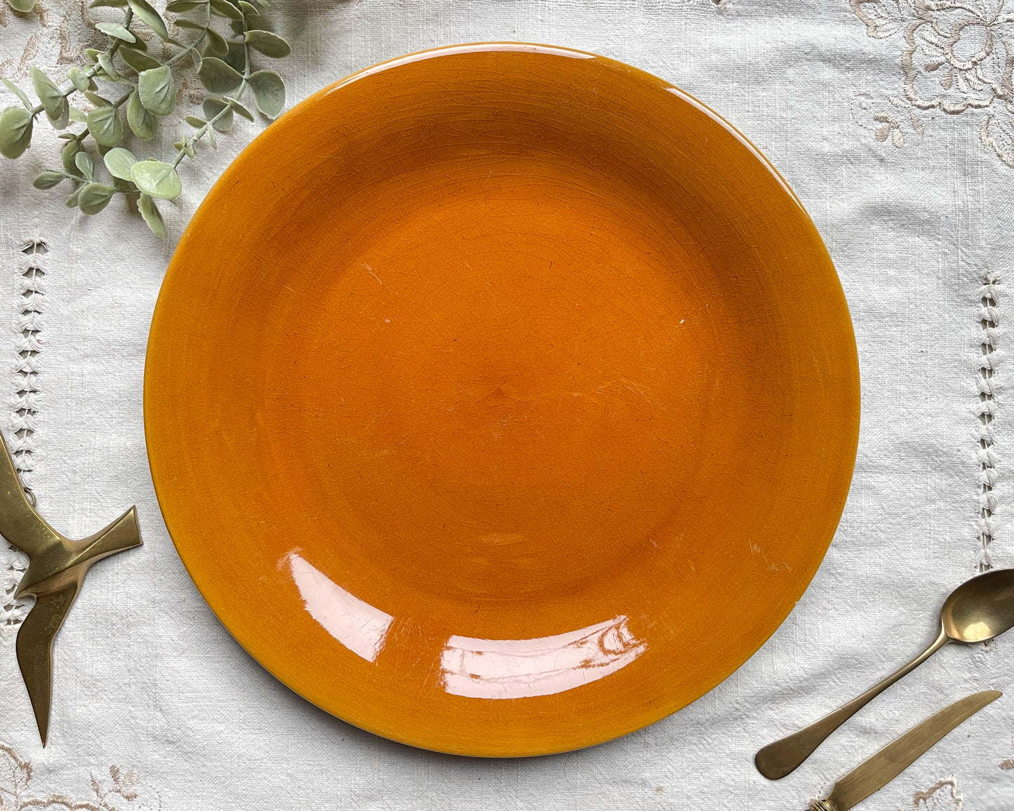 Plat Vintage en faïence couleur ambre Longchamp, France 1970