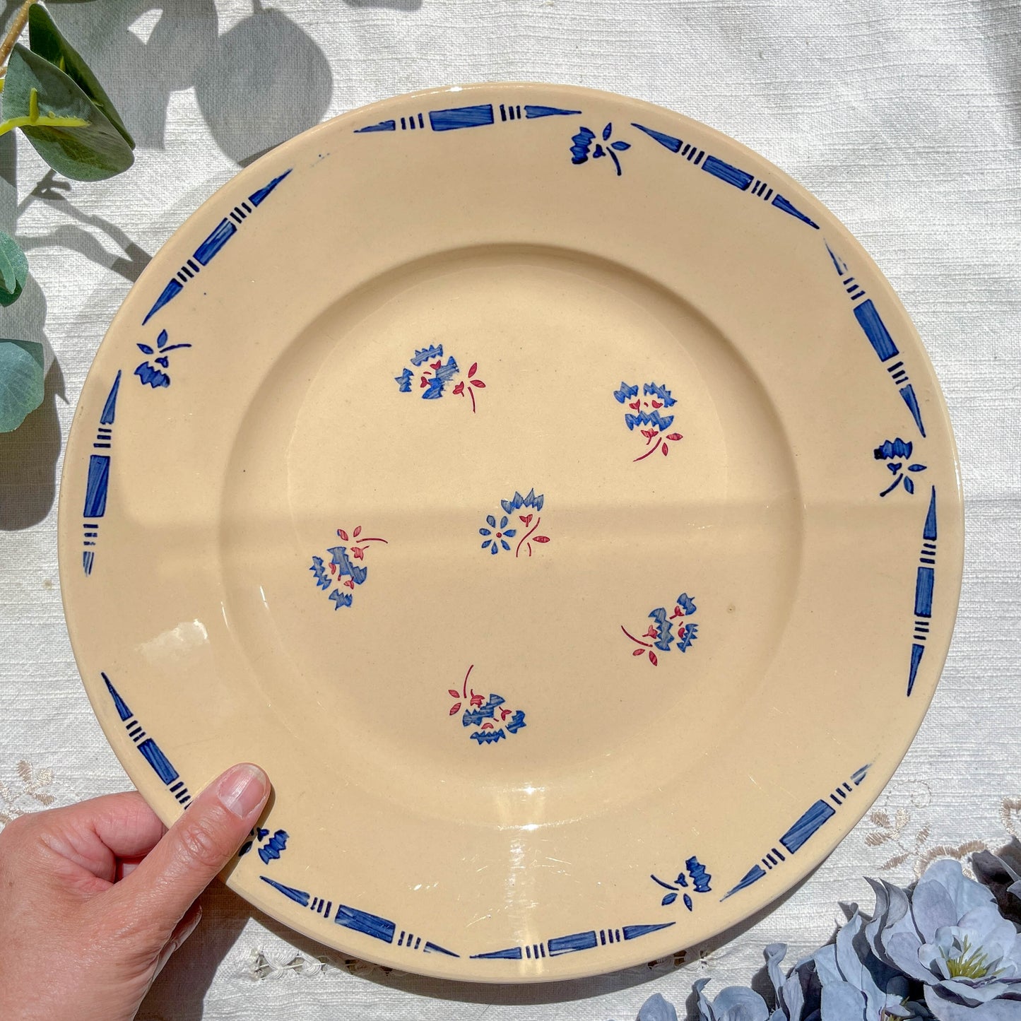 Plat porcelaine vintage K&g Luneville "Flore" 1950s petites fleures bleues