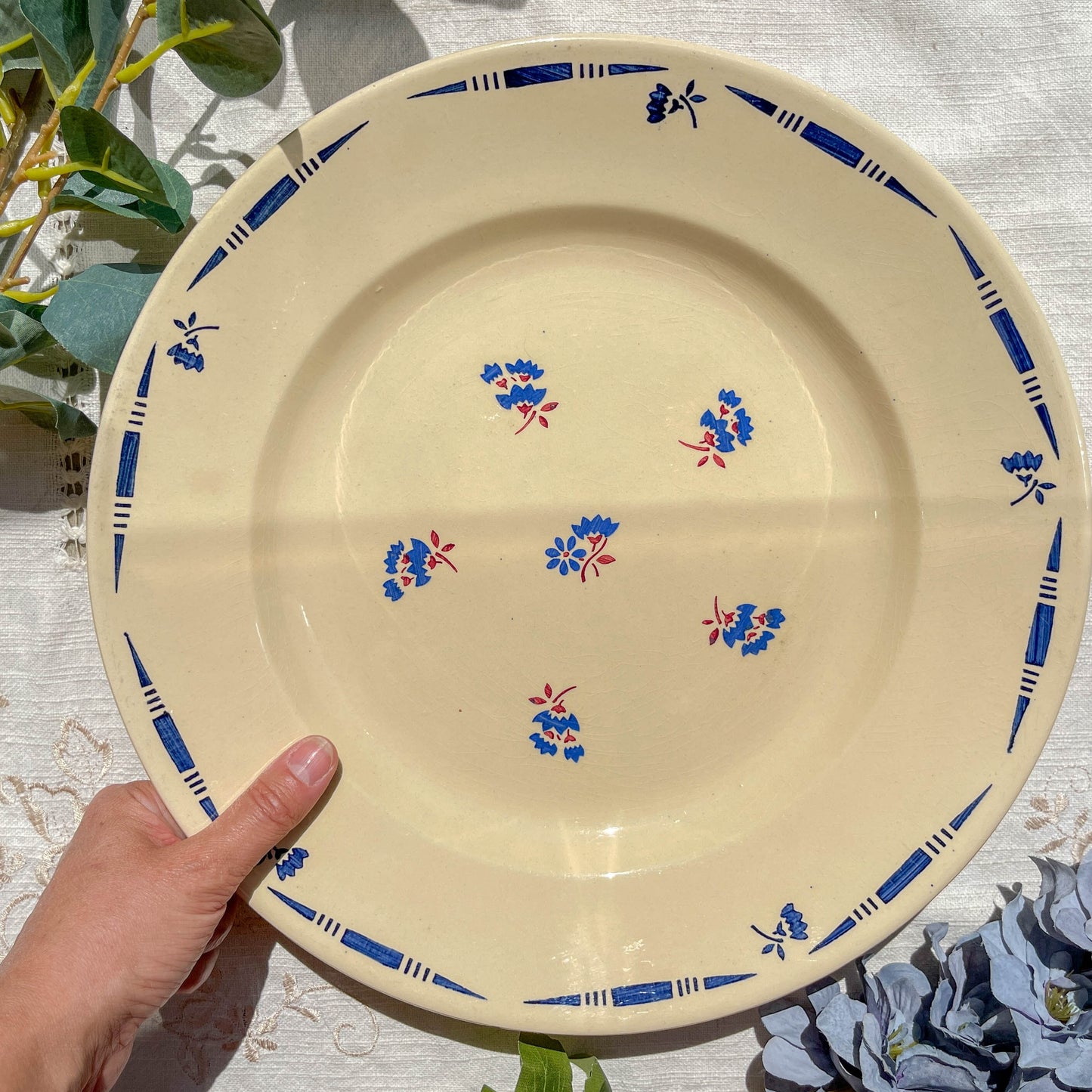 Grand Plat porcelaine vintage K&g Luneville "Flore" 1950s petites fleures bleues