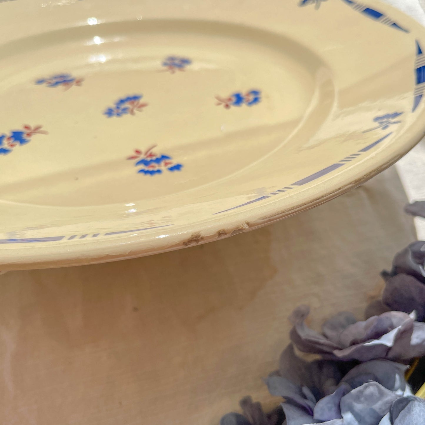 Grand Plat porcelaine vintage K&g Luneville "Flore" 1950s petites fleures bleues