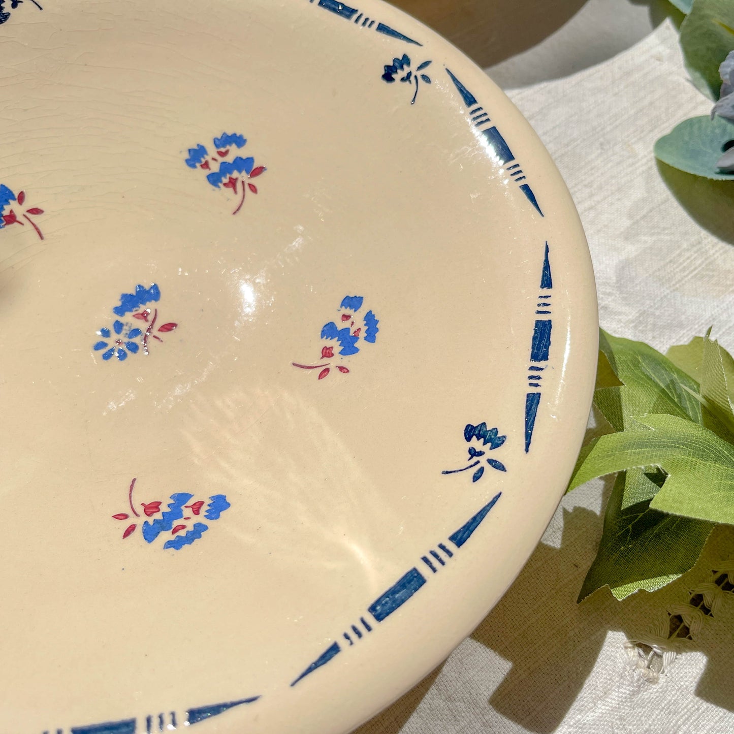 Petit plat creux porcelaine vintage K&g Luneville "Flore" 1950s petites fleures bleues