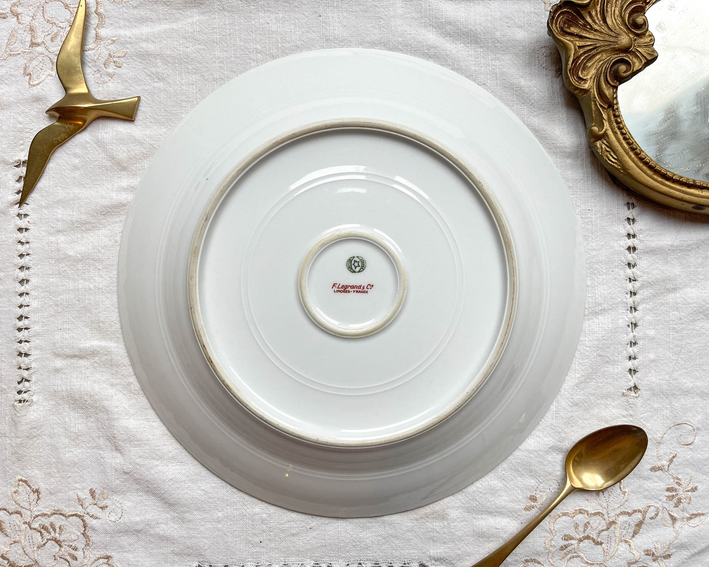 Plat vintage en porcelain LIMOGES F LEGRAND & cie made in France