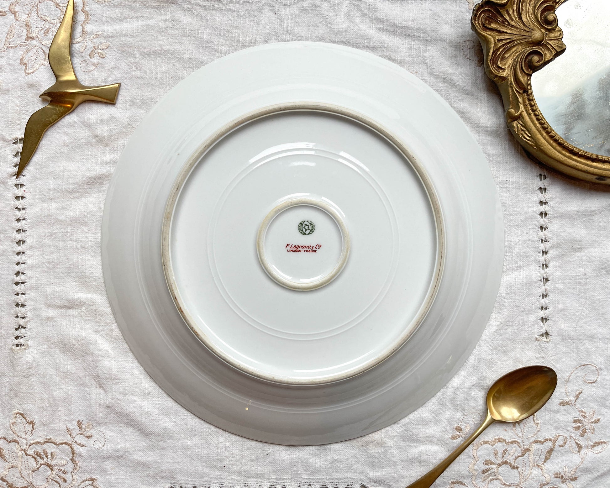 Plat vintage en porcelain LIMOGES F LEGRAND & cie made in France