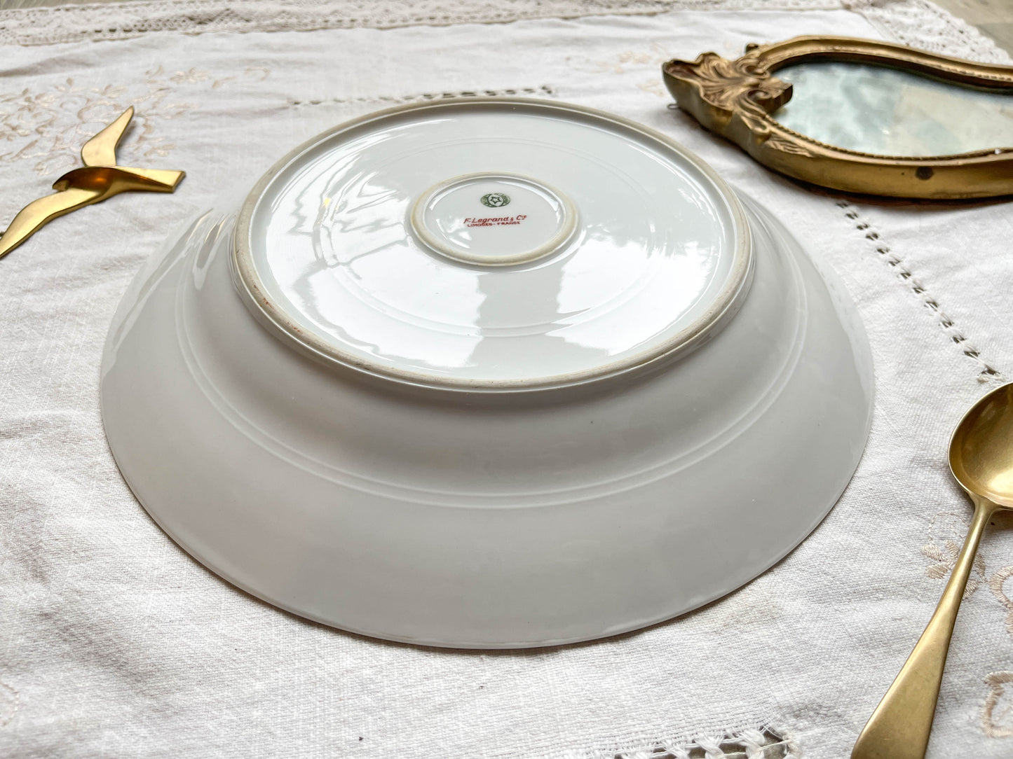 Plat vintage en porcelain LIMOGES F LEGRAND & cie made in France
