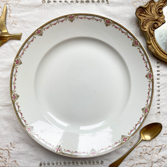 Plat vintage en porcelain LIMOGES F LEGRAND & cie made in France