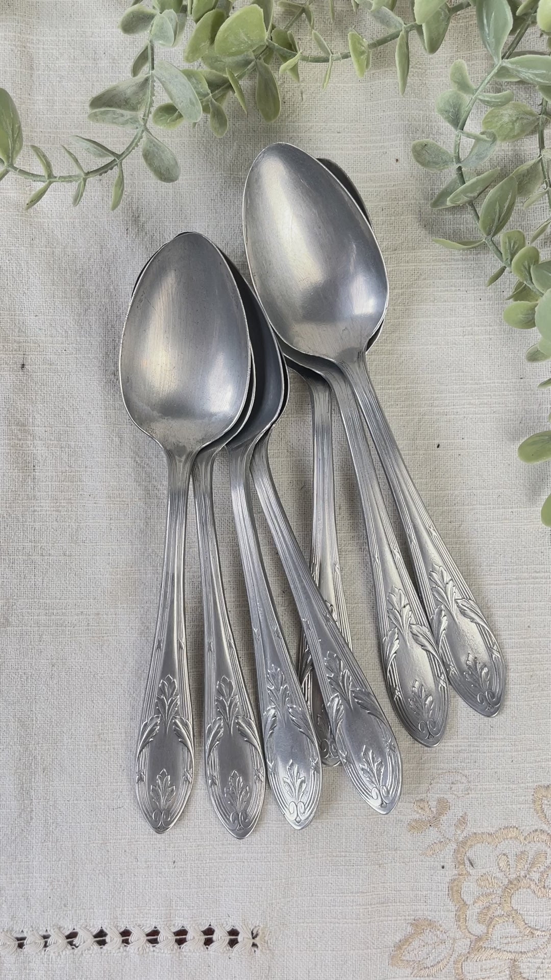 Ensemble de 7 cuillères à soupe vintage argenté Aluminonickel