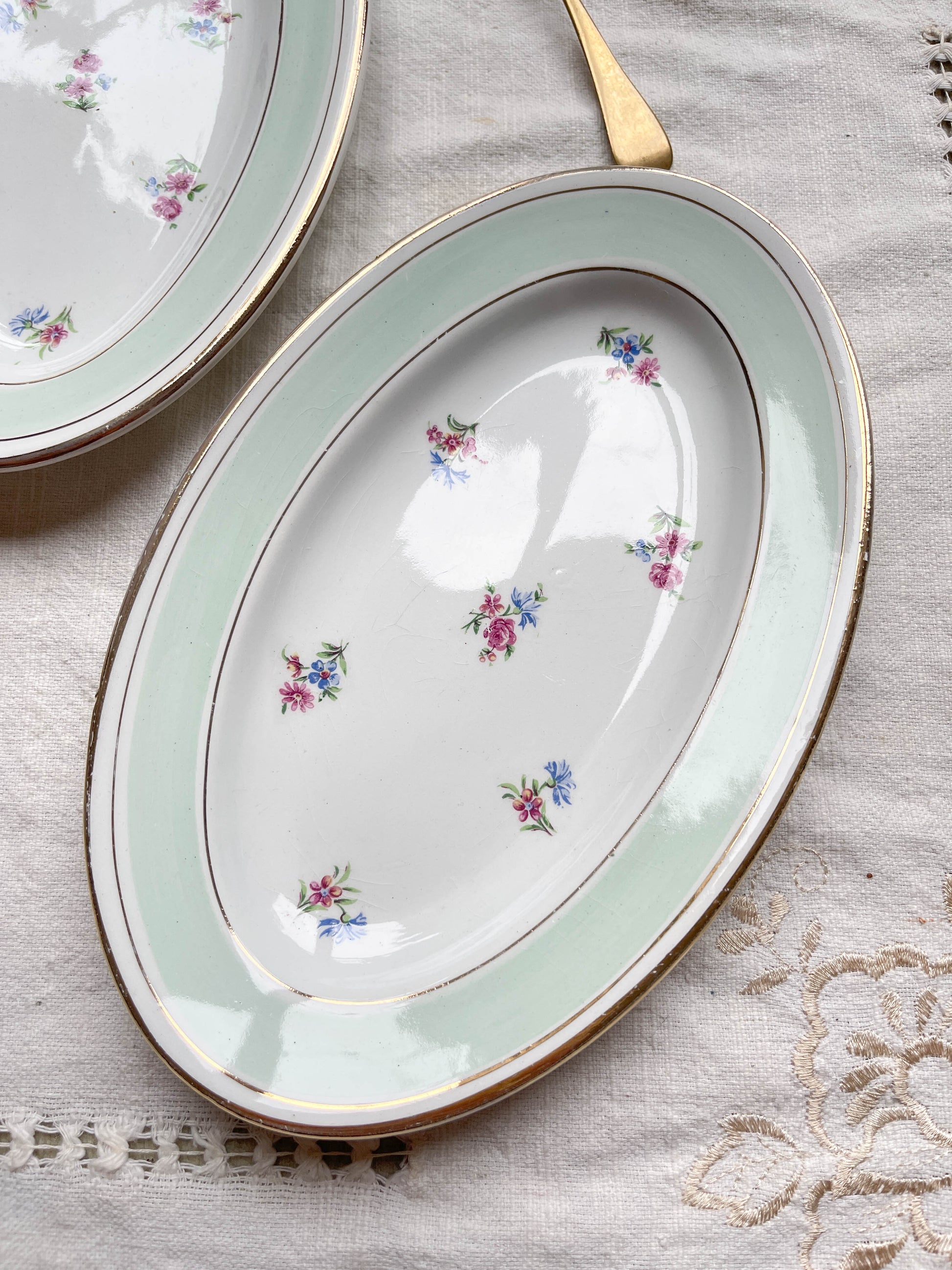 Paire de Raviers porcelaine vintage blanche verte fleurie SALINS 66 de 1950s