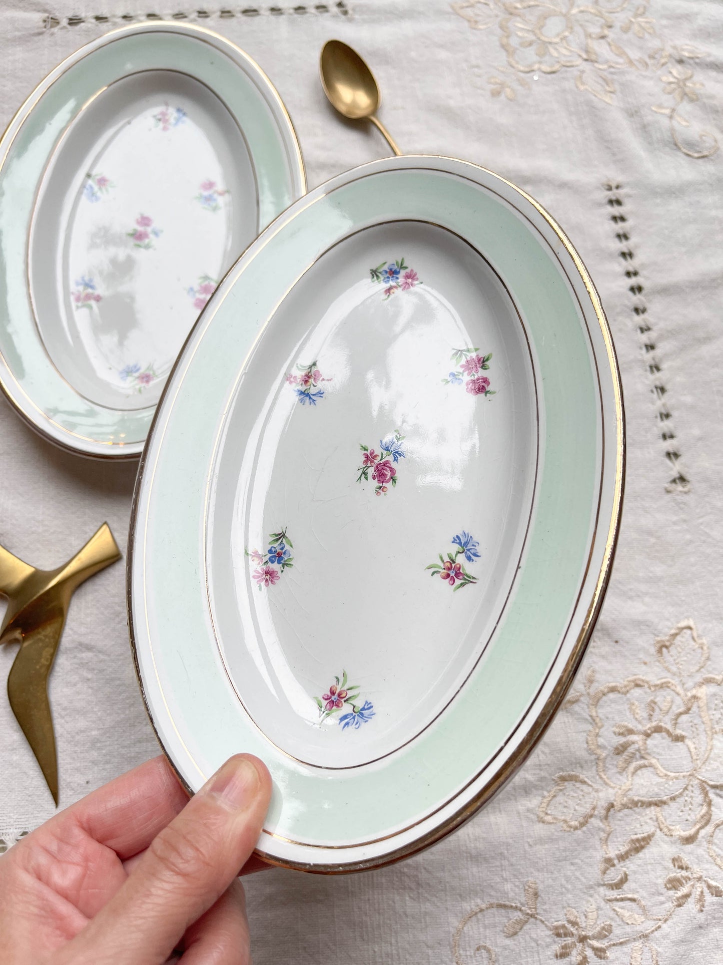 Paire de Raviers porcelaine vintage blanche verte fleurie SALINS 66 de 1950s
