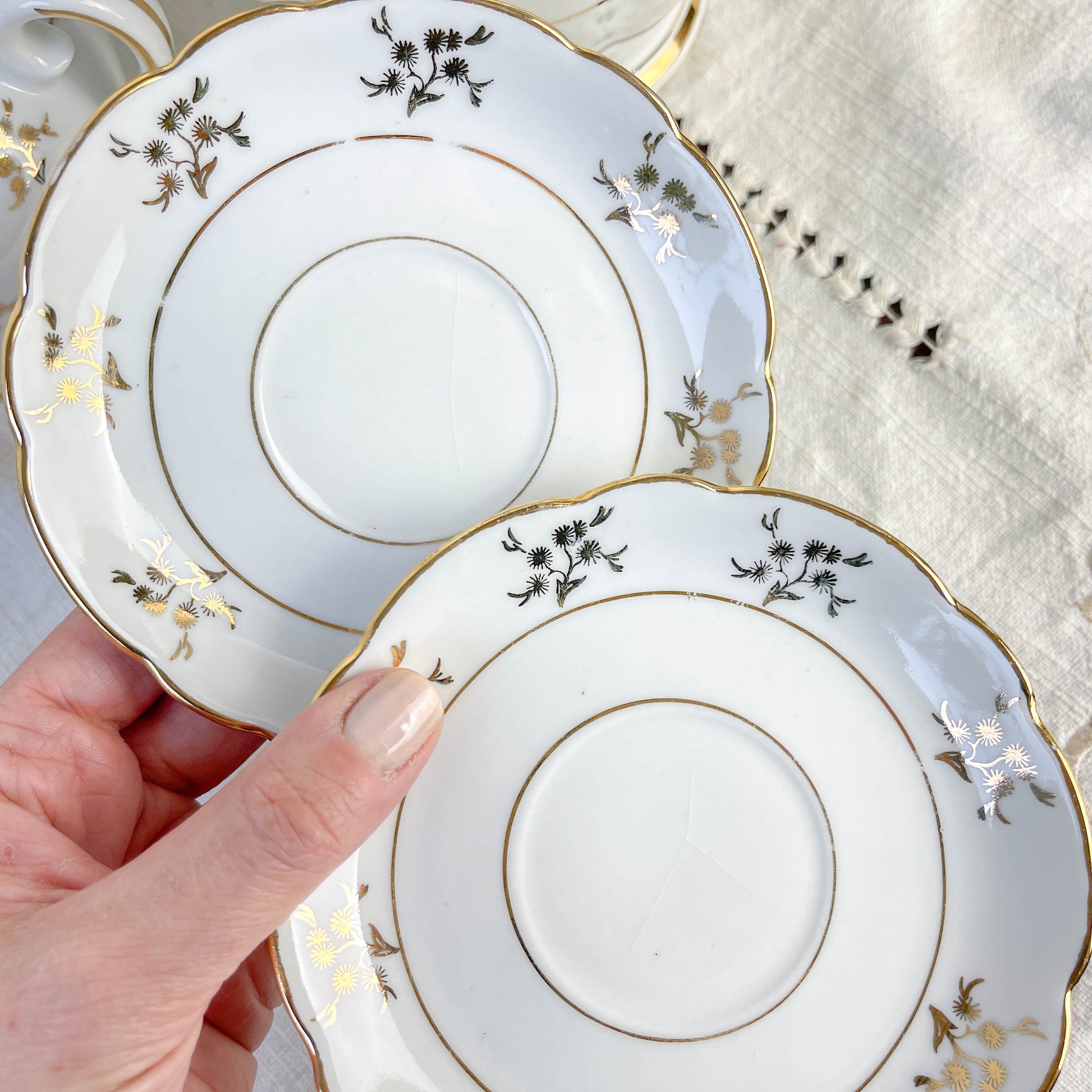 Service à thé/café vintage en porcelaine blanche doré Chauvigny