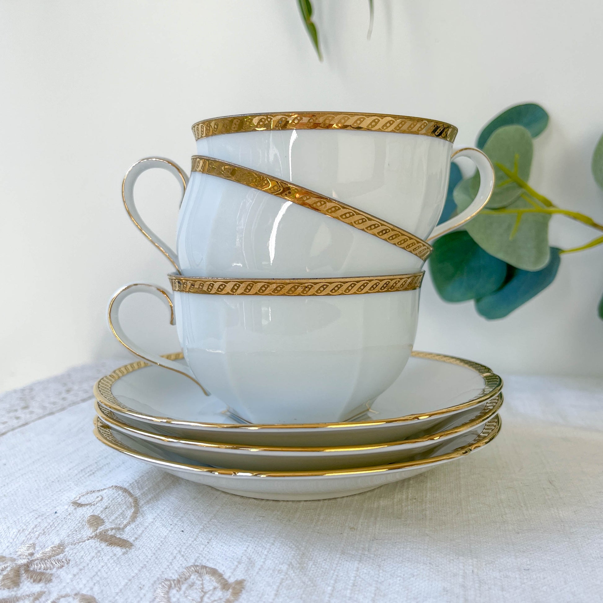 Service à café vintage en porcelaine blanche doré Epiag czechoslovakia