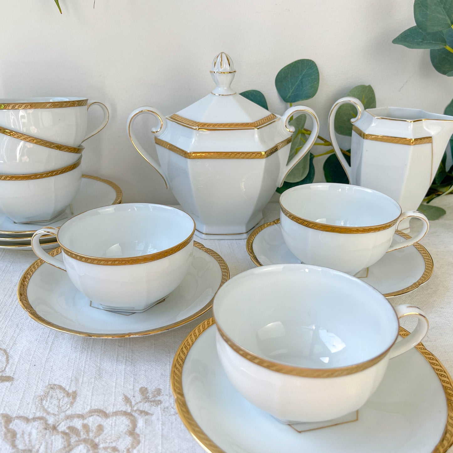 Service à café vintage en porcelaine blanche doré Epiag czechoslovakia