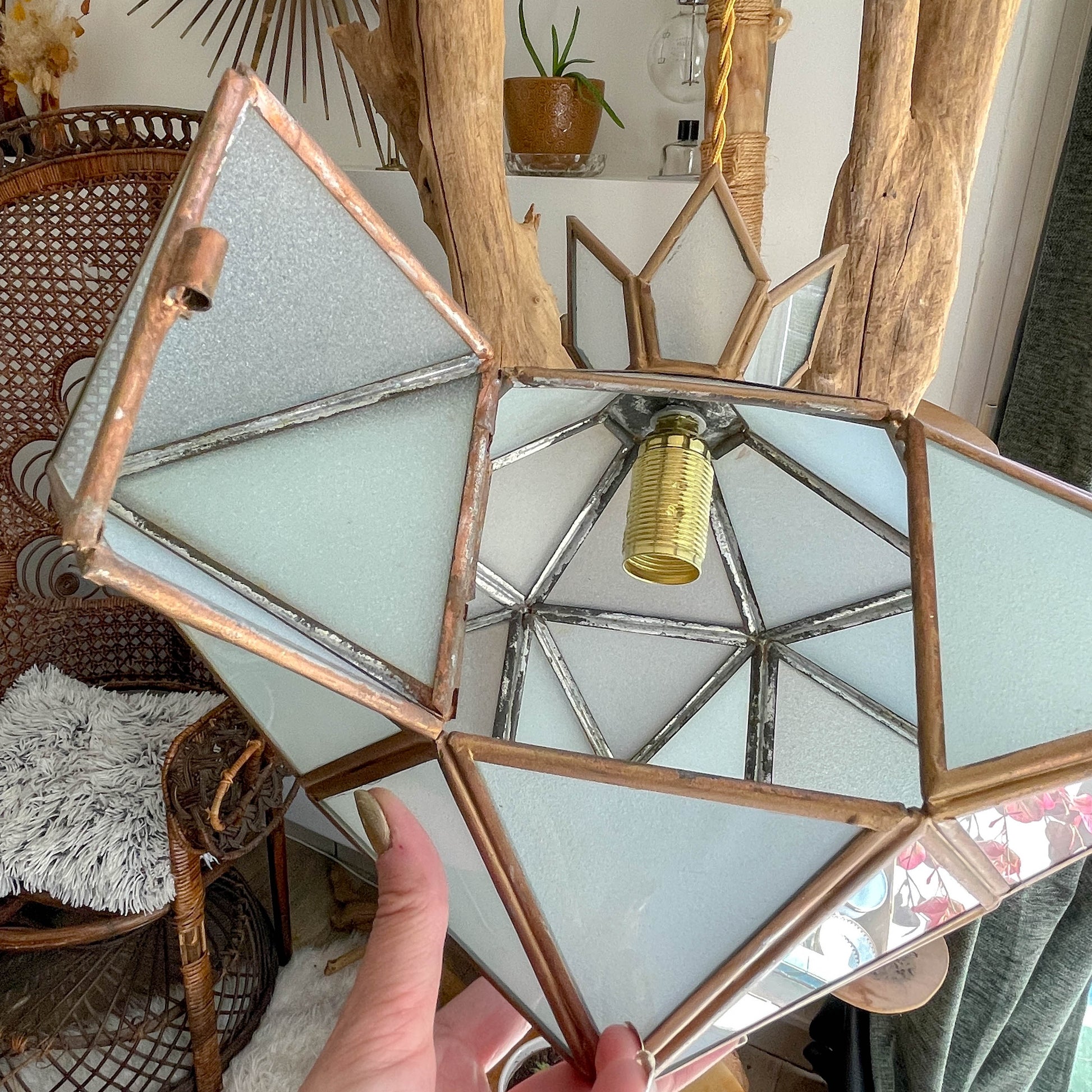 Suspension vintage en verre dépoli et laiton étoile