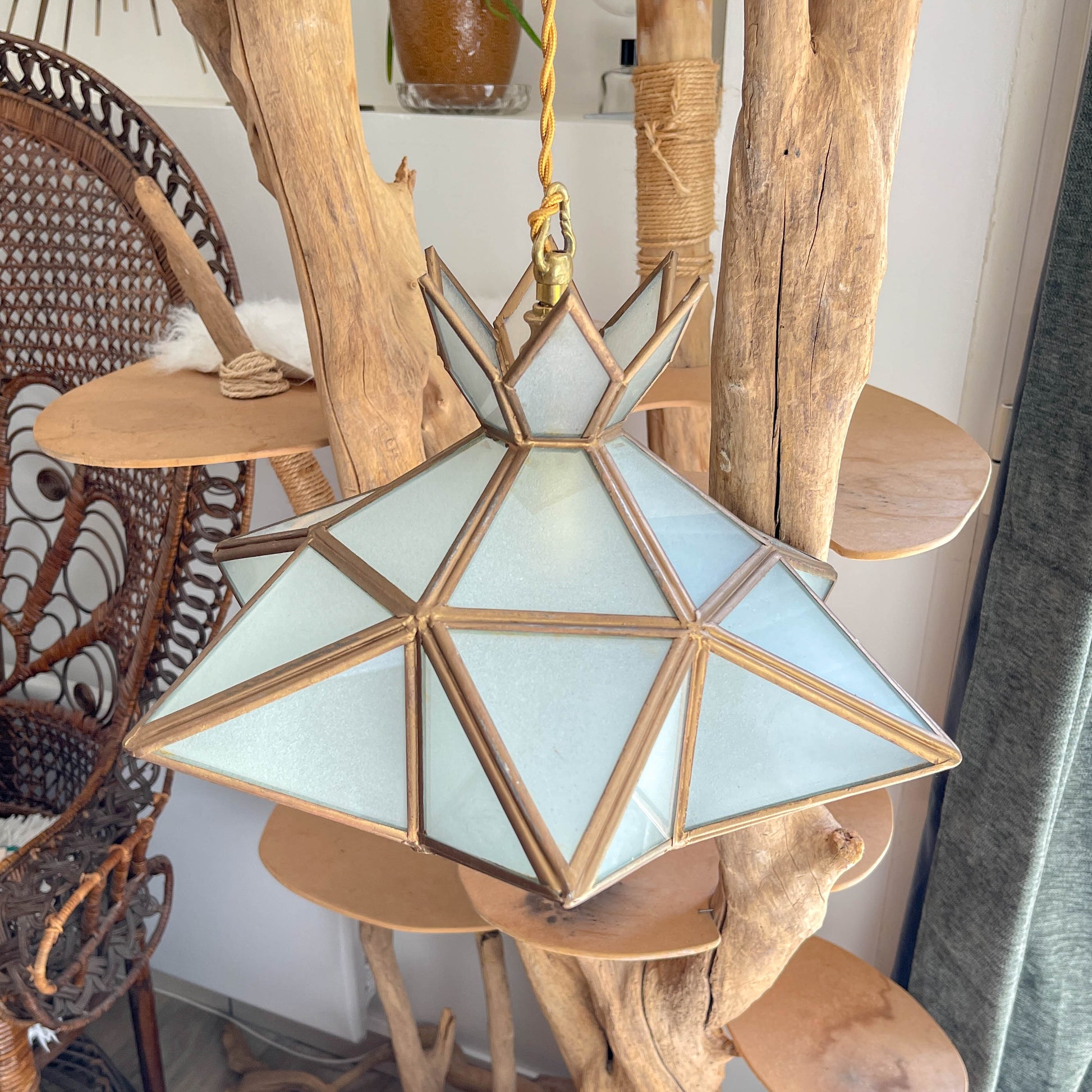 Suspension vintage en verre dépoli et laiton étoile