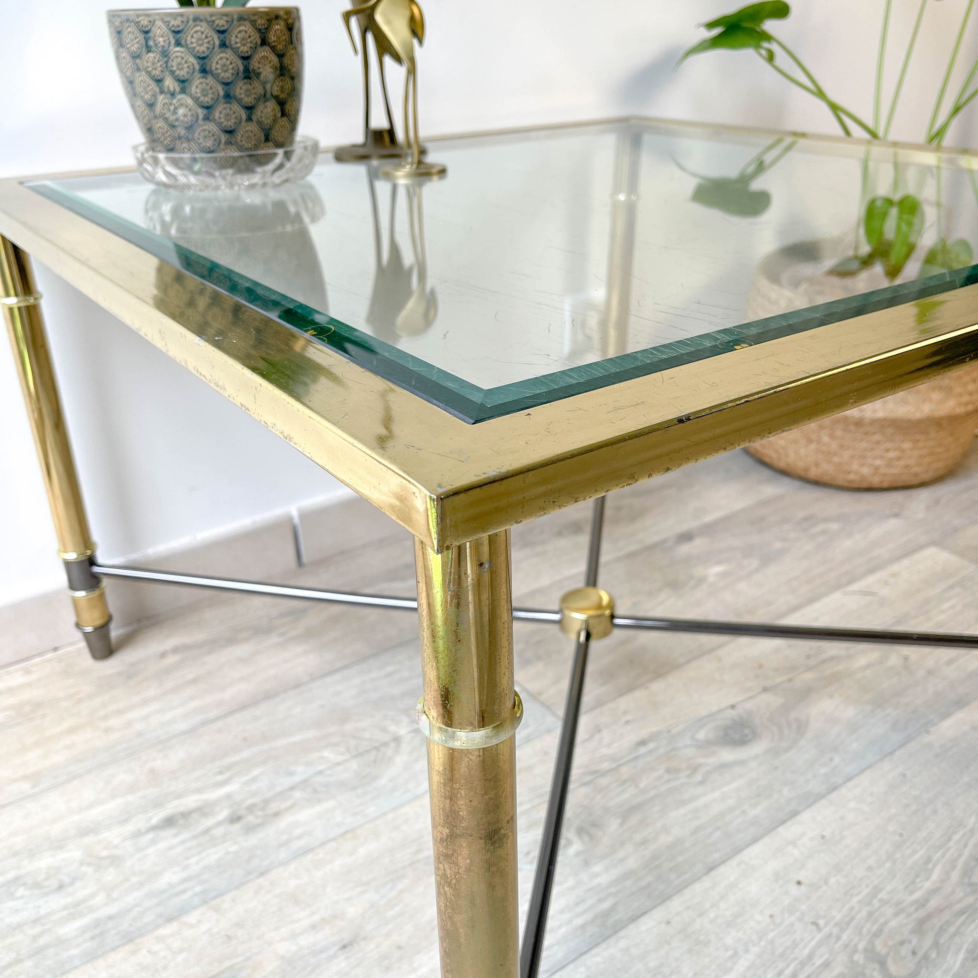 Table Basse Laiton et Verre biseauté carré vintage