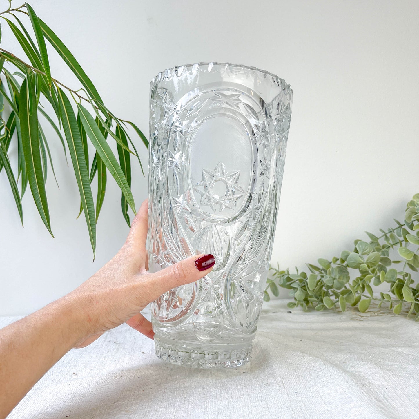 Vase vintage en cristal motif ciselé