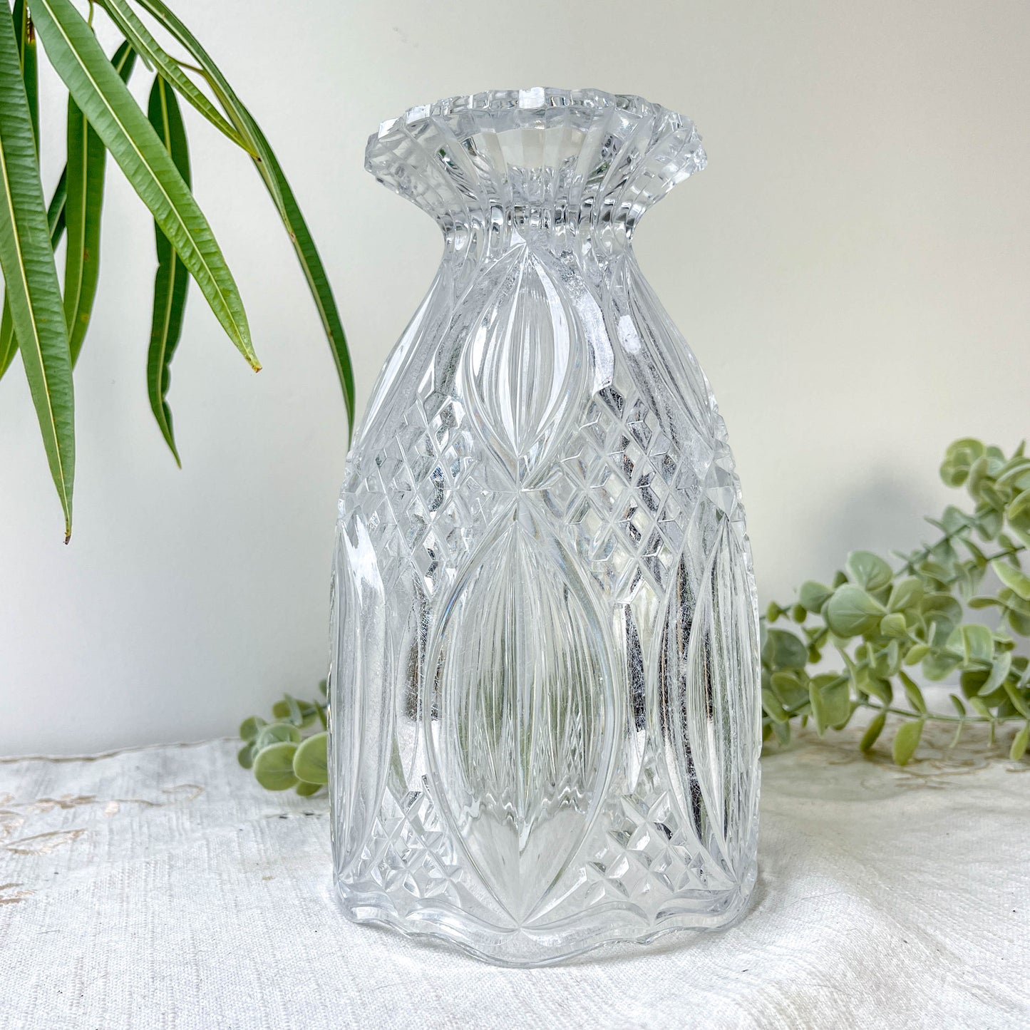Petit Vase vintage en verre motif géométrique