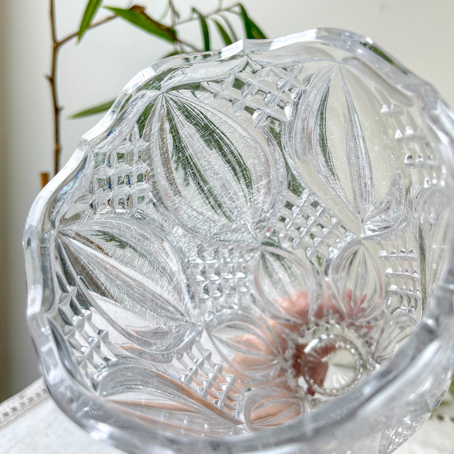 Petit Vase vintage en verre motif géométrique