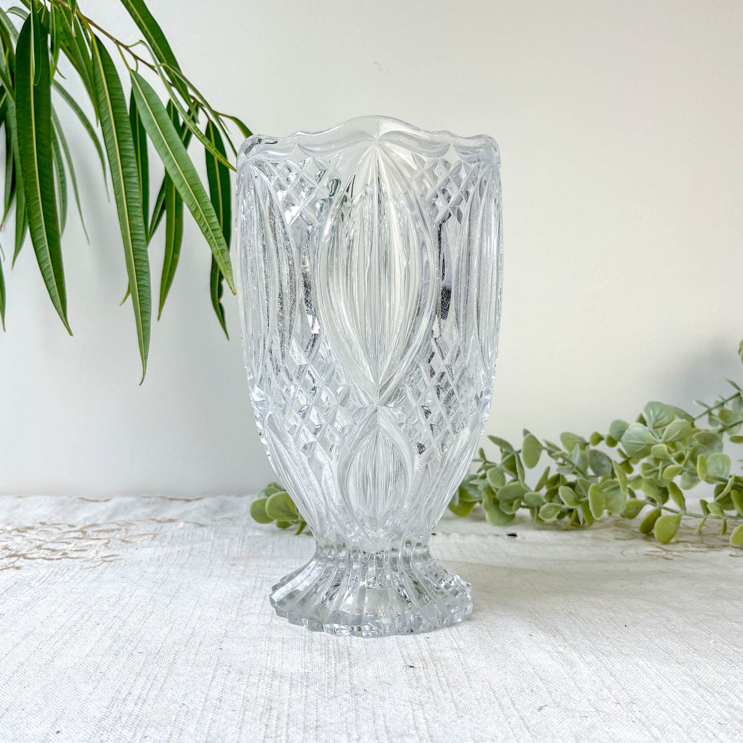 Petit Vase vintage en verre motif géométrique