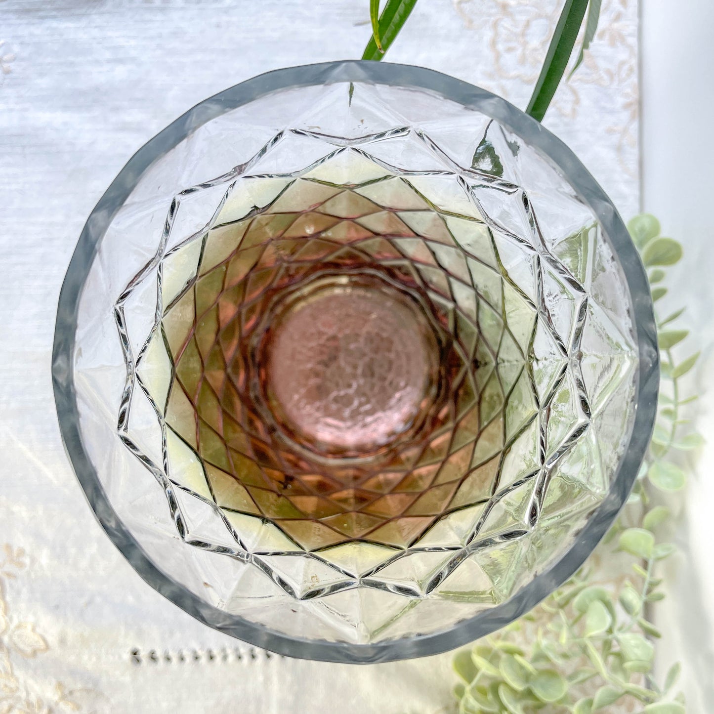 Vase vintage en verre motif géométrique dégradé or rose
