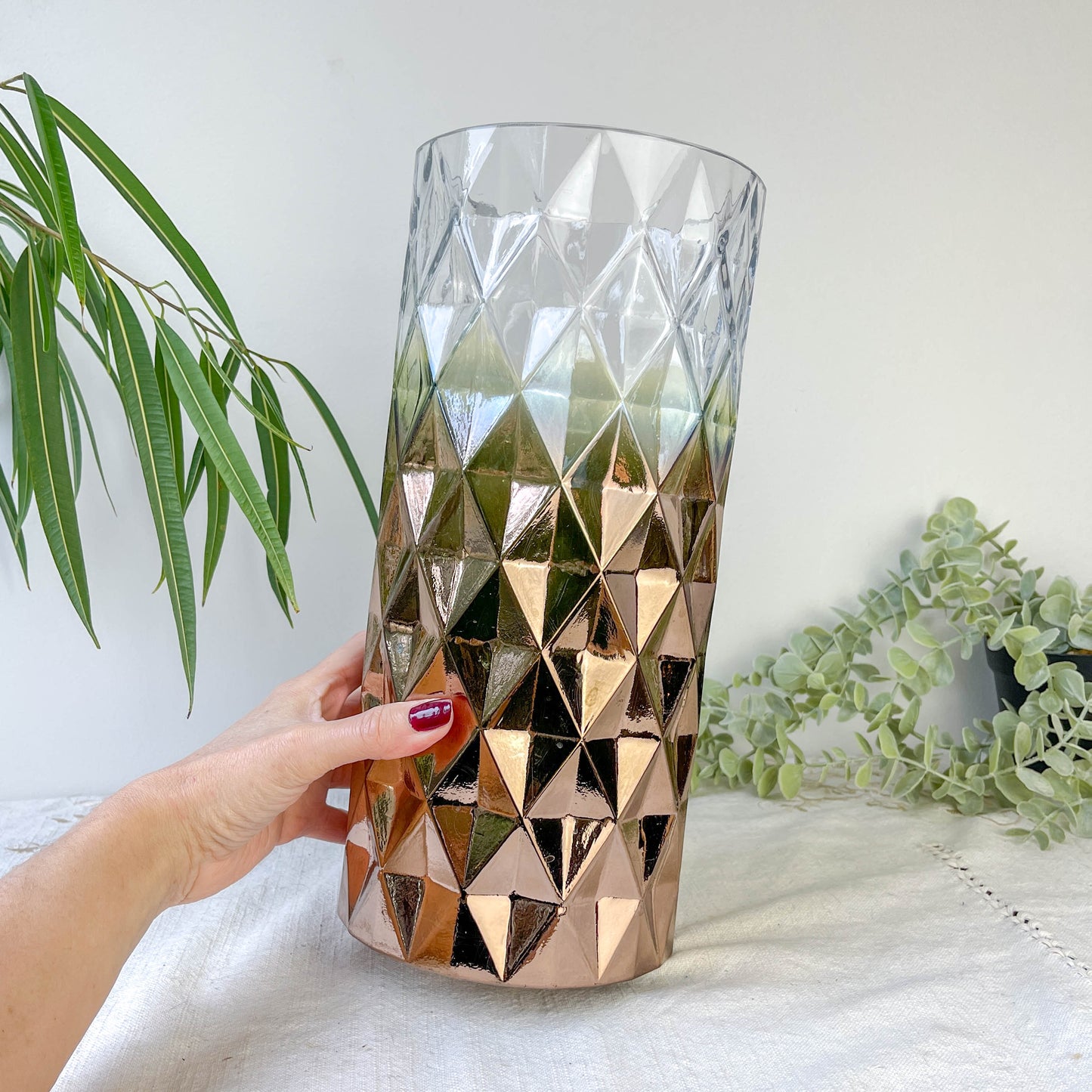 Vase vintage en verre motif géométrique dégradé or rose