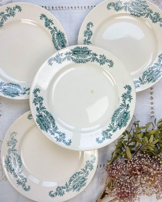 Assiettes plates Terre de fer Longchamp modèle Lutèce Made in France