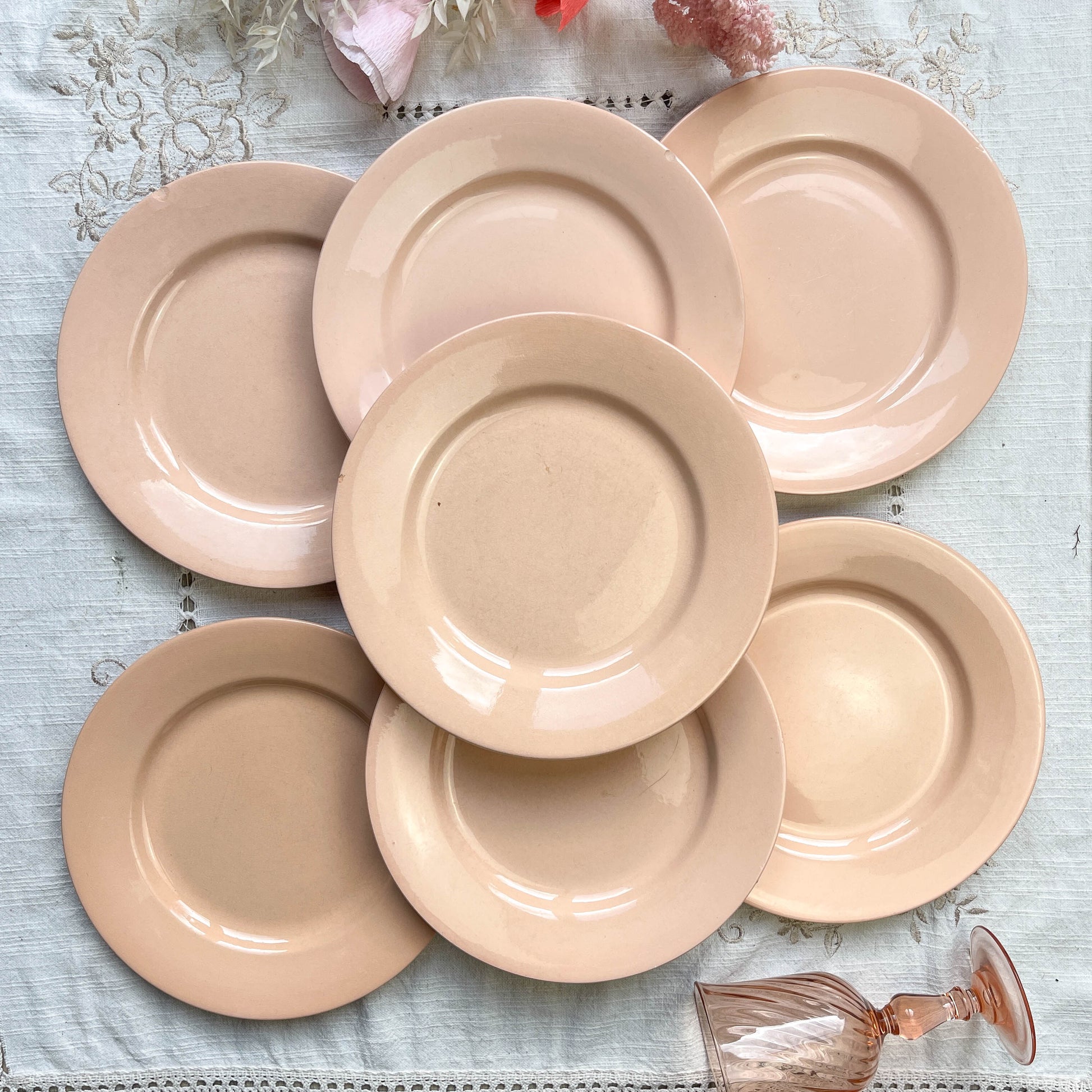 Assiettes plates en faïence Rose Digoin Sarreguemines