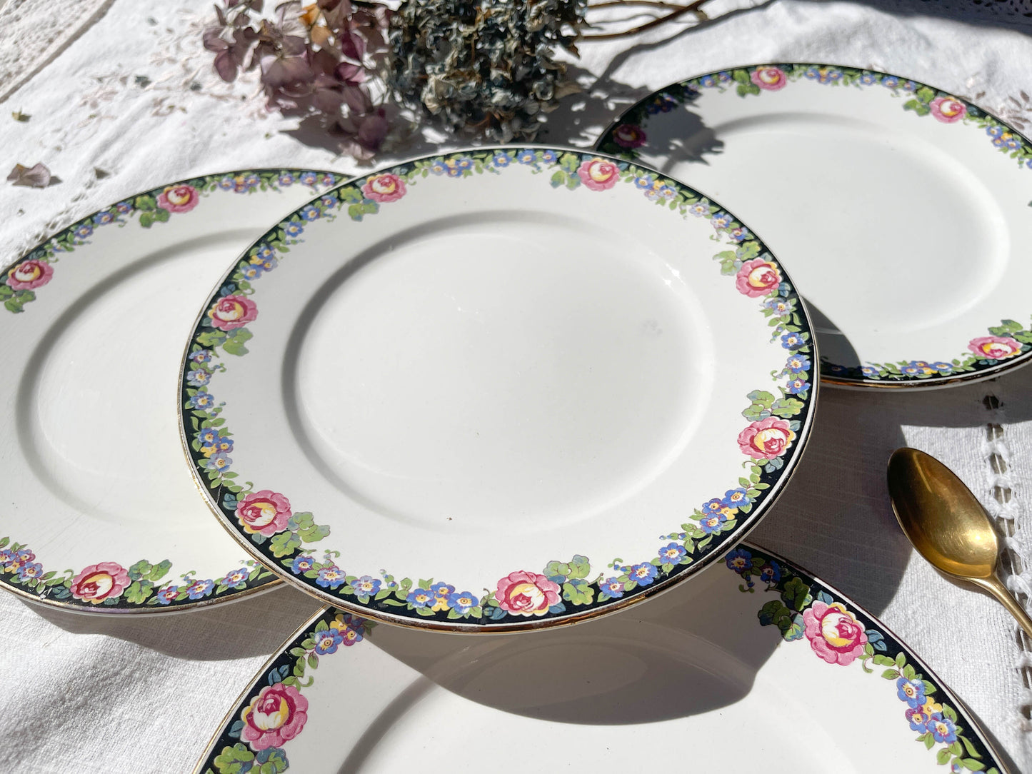4 Small DIGOIN opaque porcelain plates with floral pattern "3984"