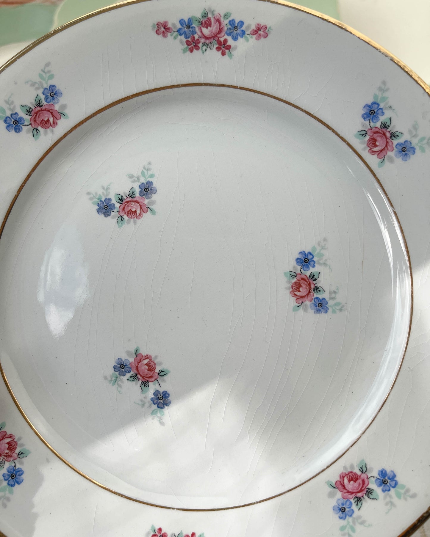 6 Assiettes porcelaine + 6 petites assiettes dépareillées vintage