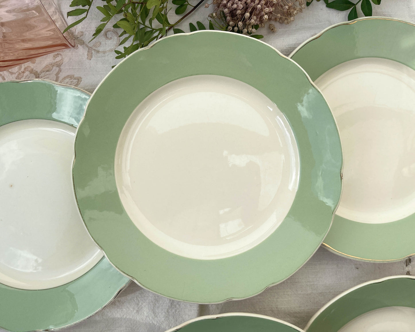 6 Assiettes porcelaine + 6 petites assiettes dépareillées vintage