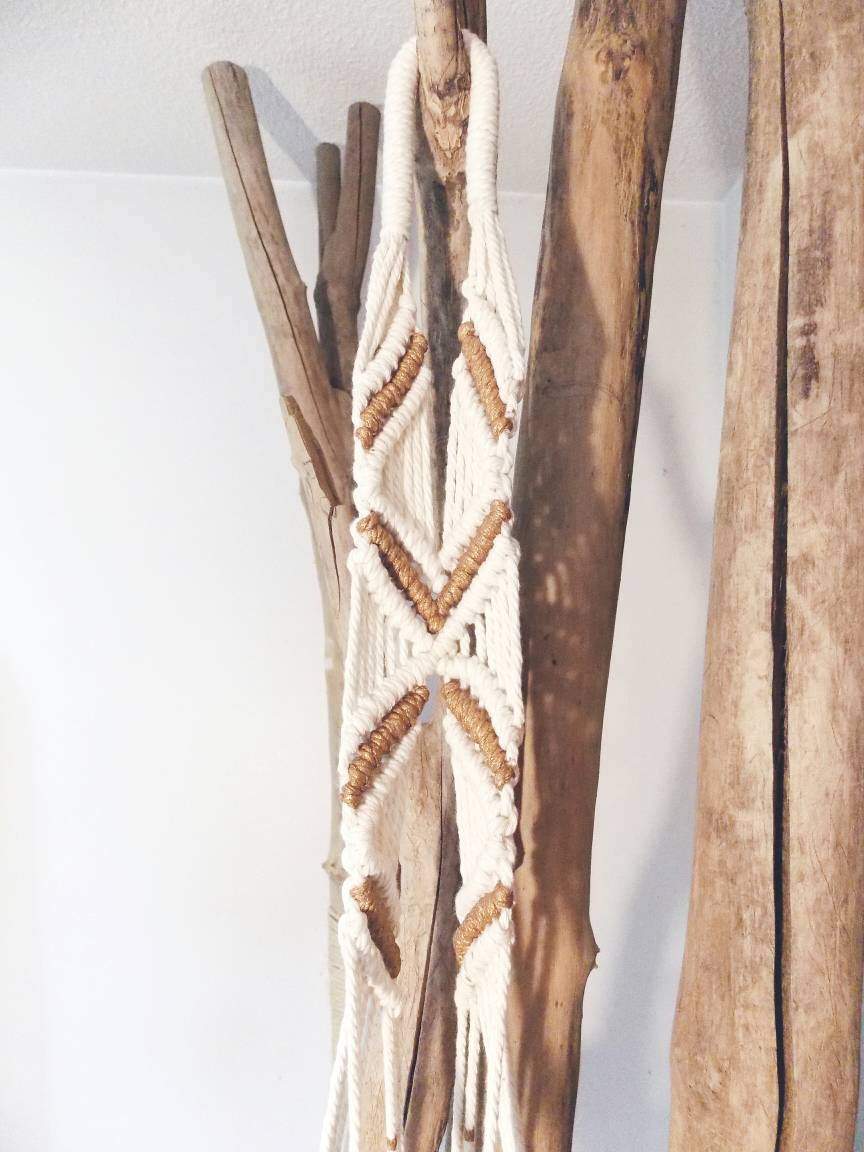 Suspension en crochet porte plante - violn.fr