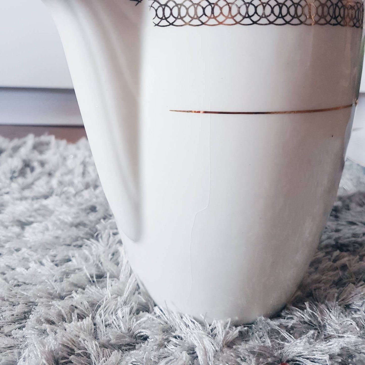 Théière en porcelaine blanche doré Gien - violn.fr