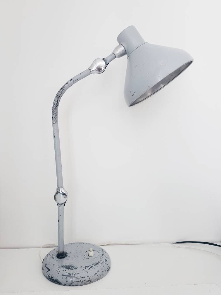 Lampe Atelier JUMO GS1 grise style JIELDE, 1950 - violn.fr