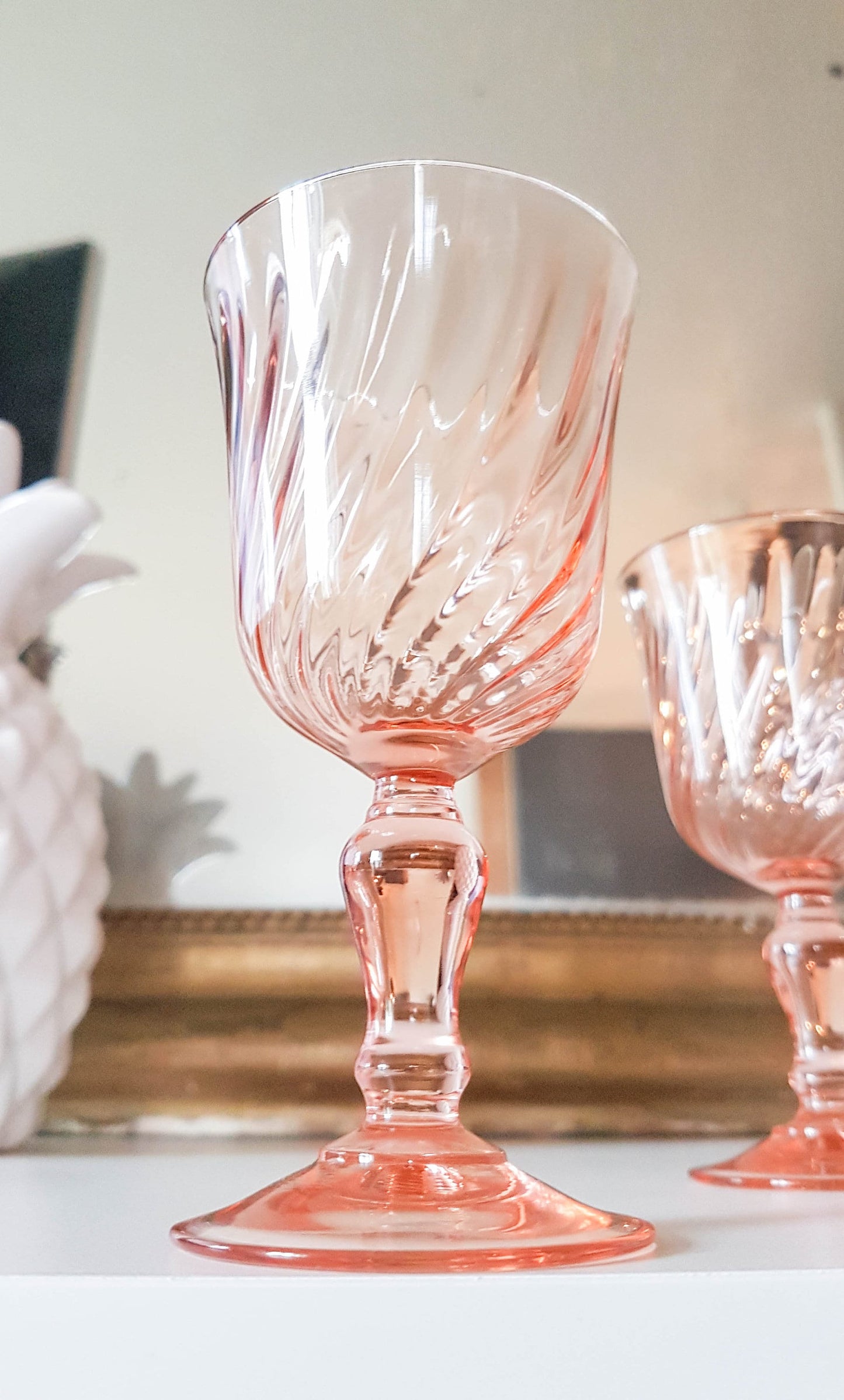 6 Verres à Vin blanc Luminarc modèle "ROSALINE" en verre dépression rose 10 cl - violn.fr