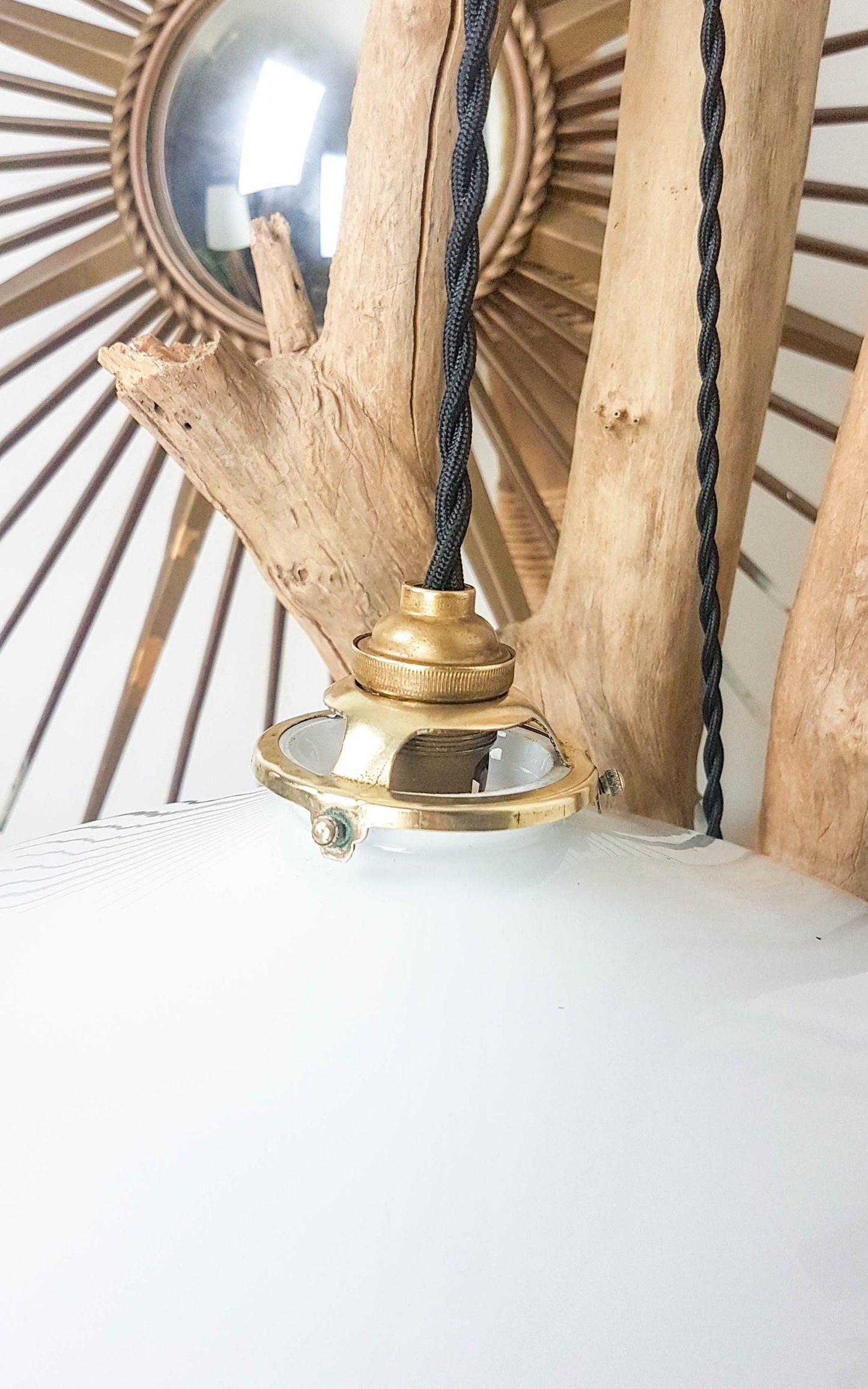 Suspension vintage abat jour opaline blanche, 1950