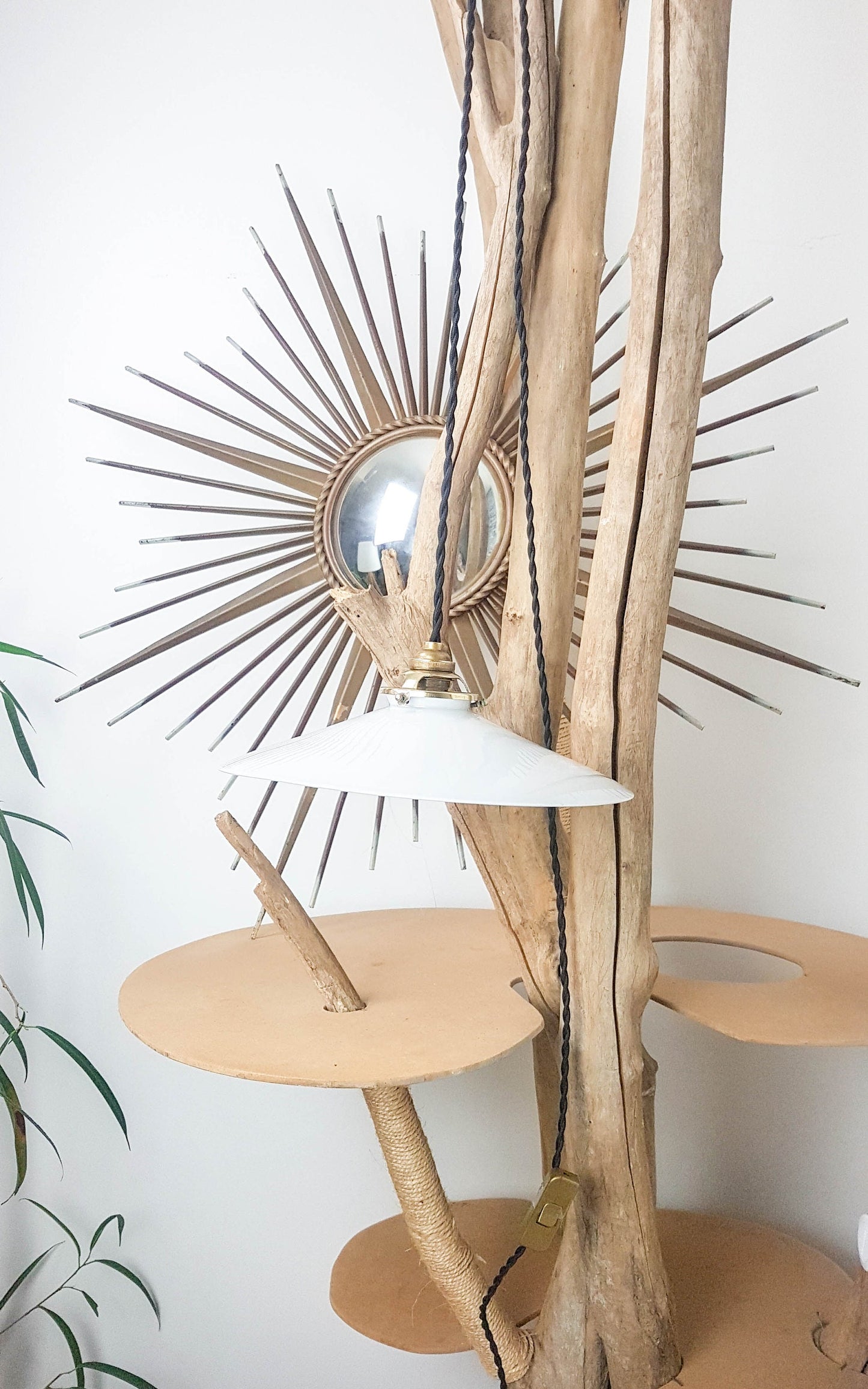 Suspension vintage abat jour opaline blanche, 1950