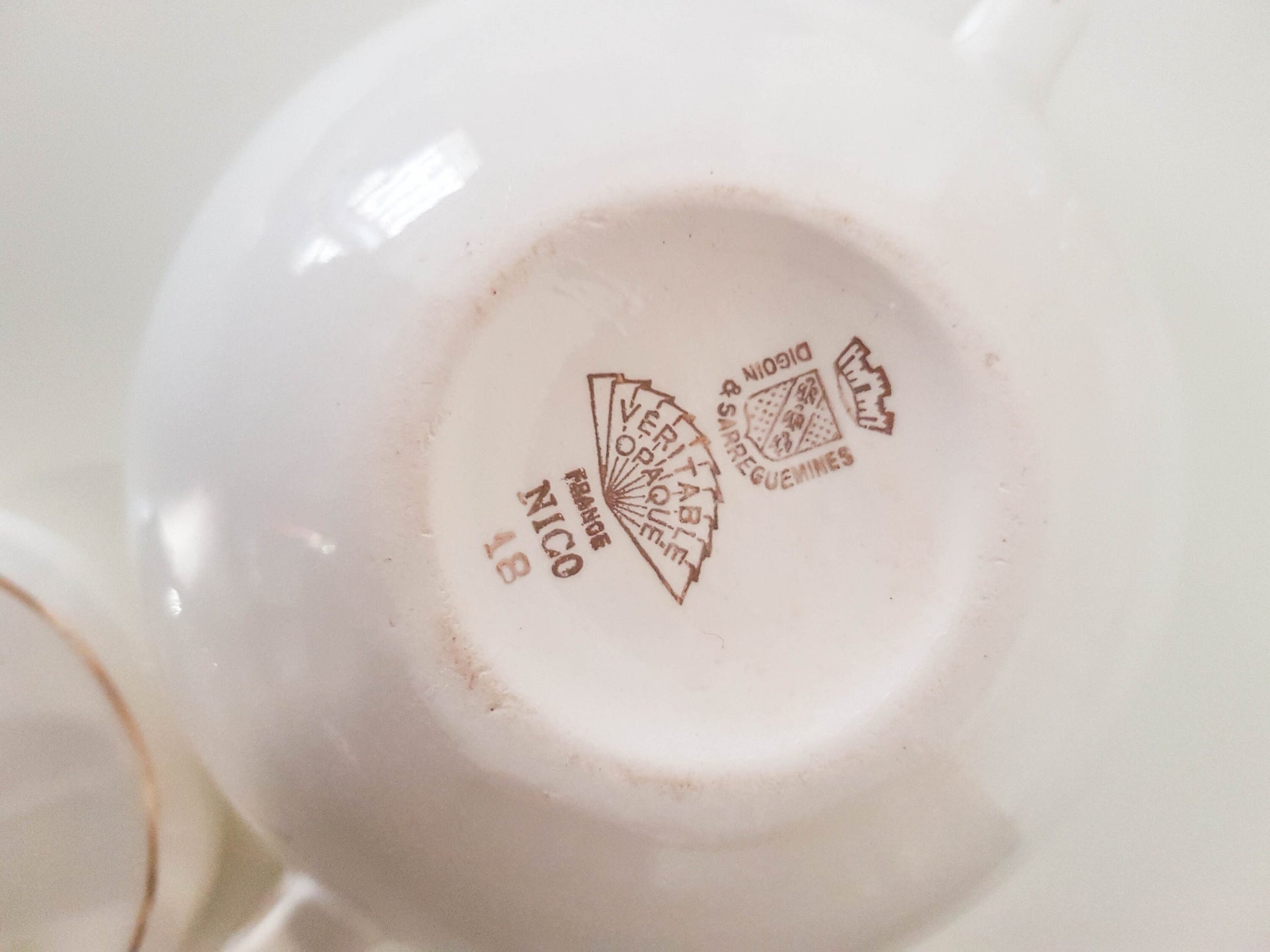 Sucrier en porcelaine Digoin & Sarreguemines modèle NICO, 1950 - violn.fr