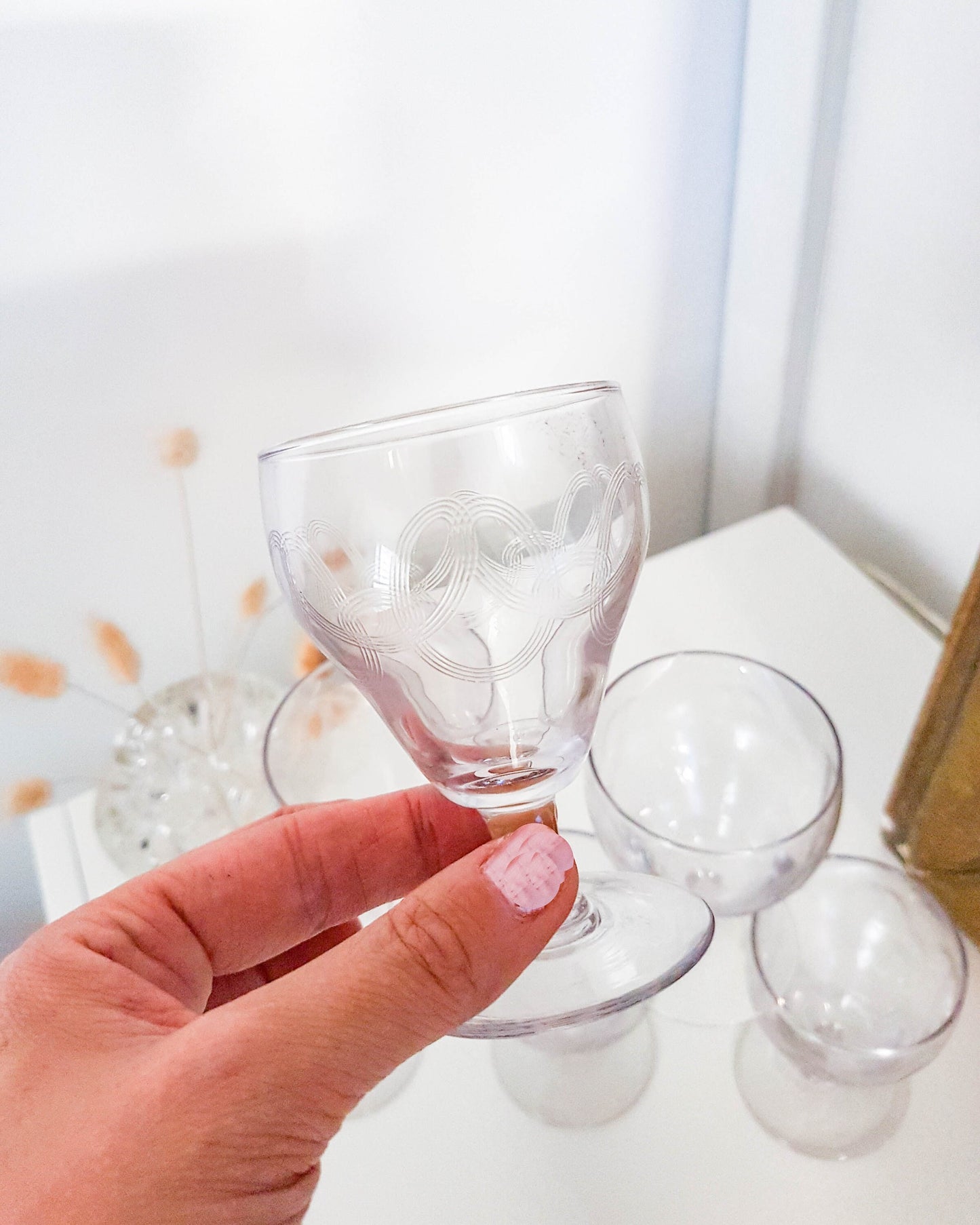 6 Verres à porto ou liqueur en cristal gravé vintage