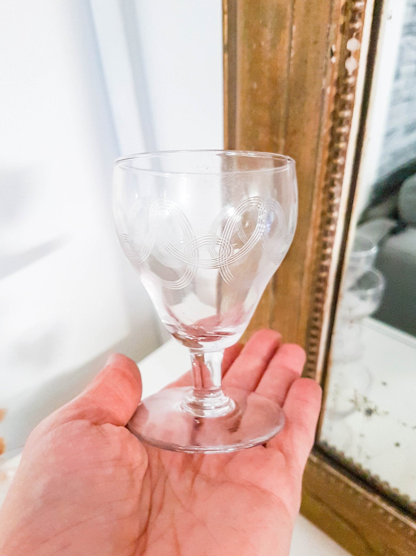 6 Verres à porto ou liqueur en cristal gravé vintage