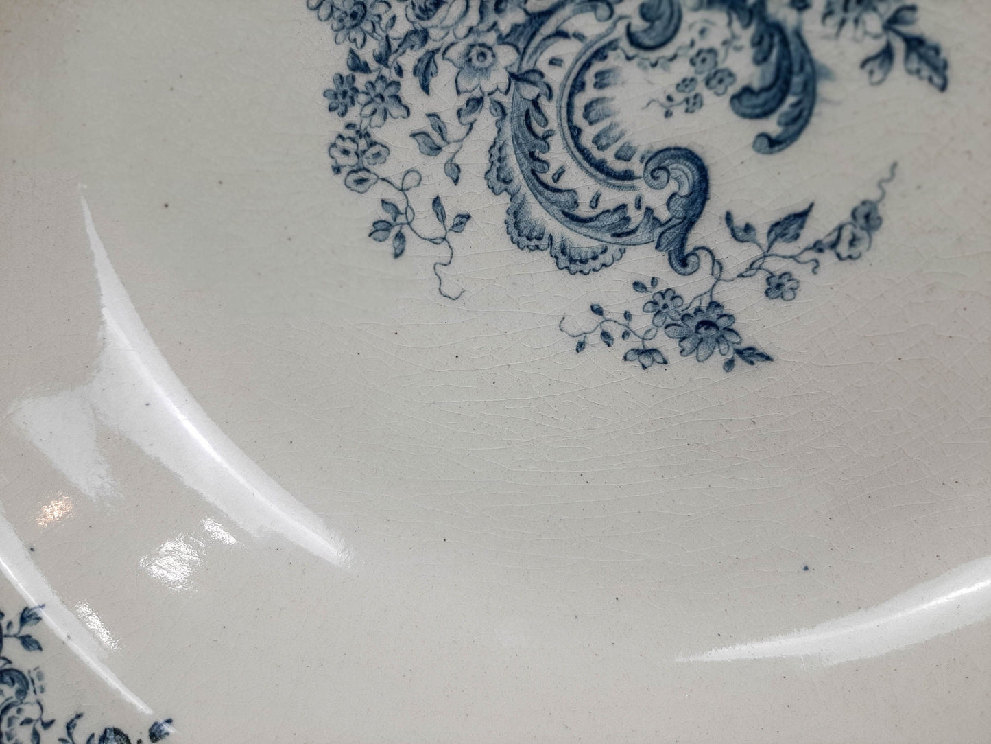 Plat creux terre de fer Gien modèle LOUIS XV - violn.fr