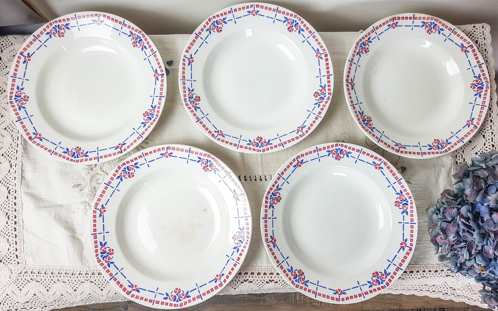 5 Assiettes creuses Saint Amand modèle CLAIRE - violn.fr