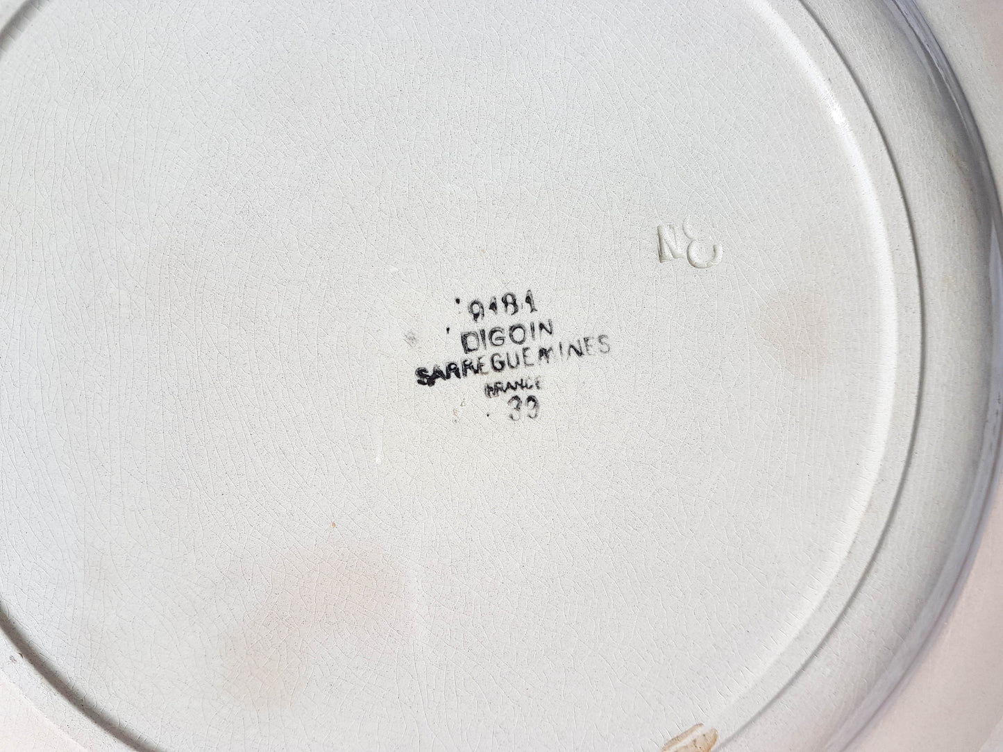 Digoin Sarreguemines pink pattern dish