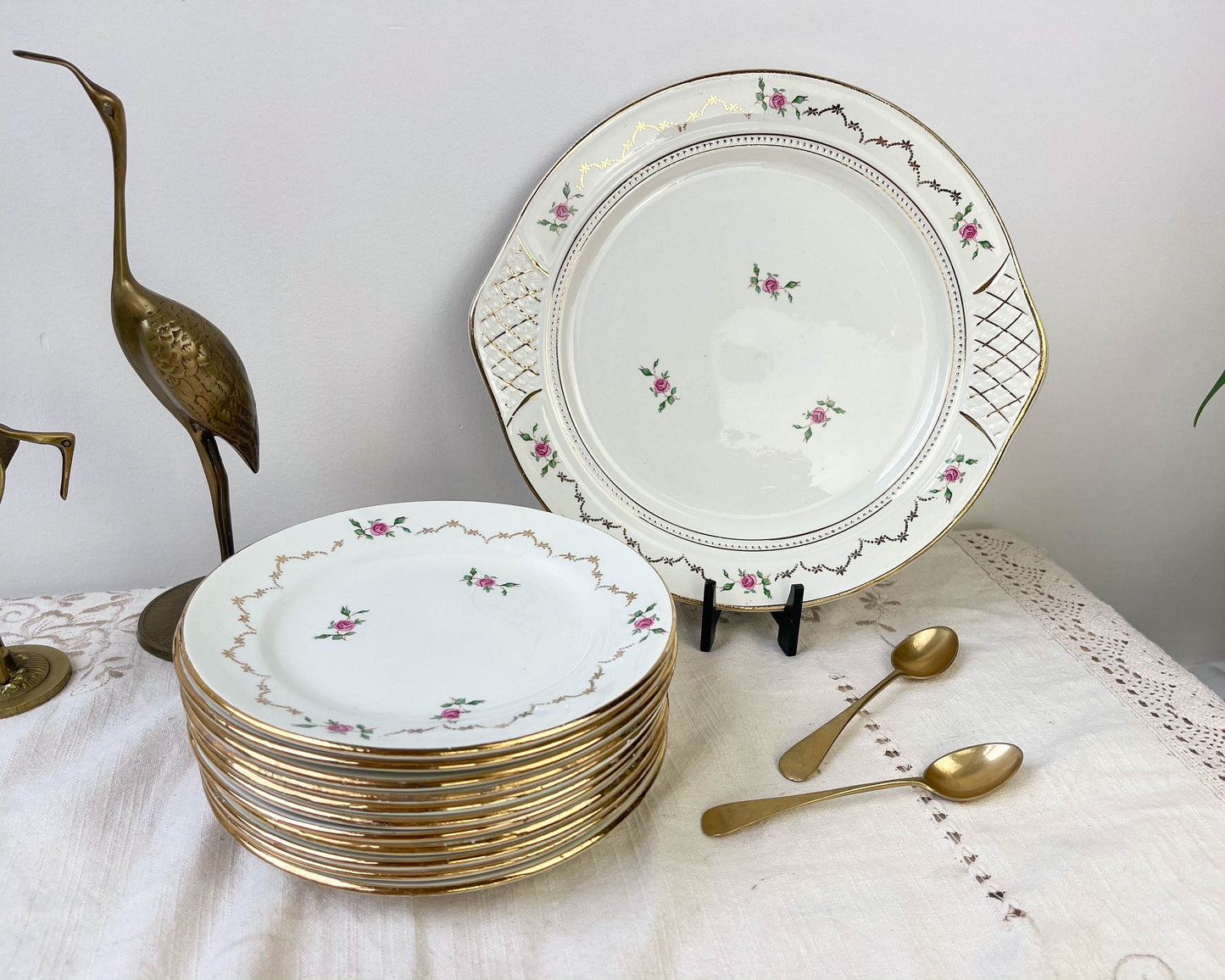 L'AMANDINOISE porcelain dessert service