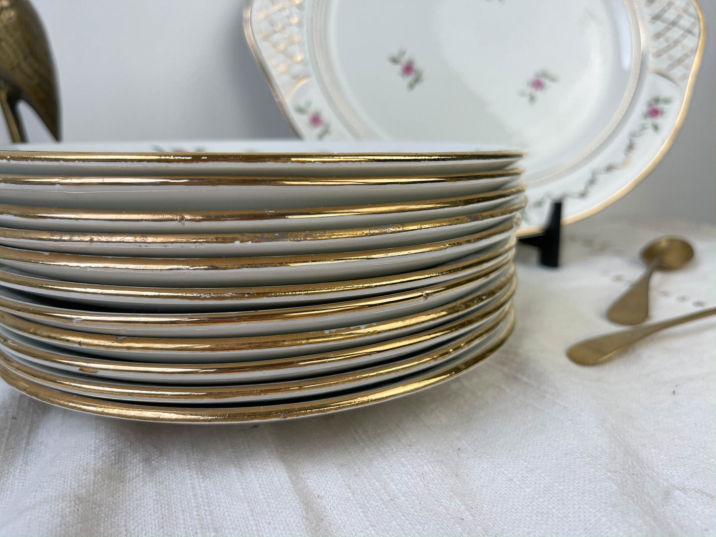 L'AMANDINOISE porcelain dessert service