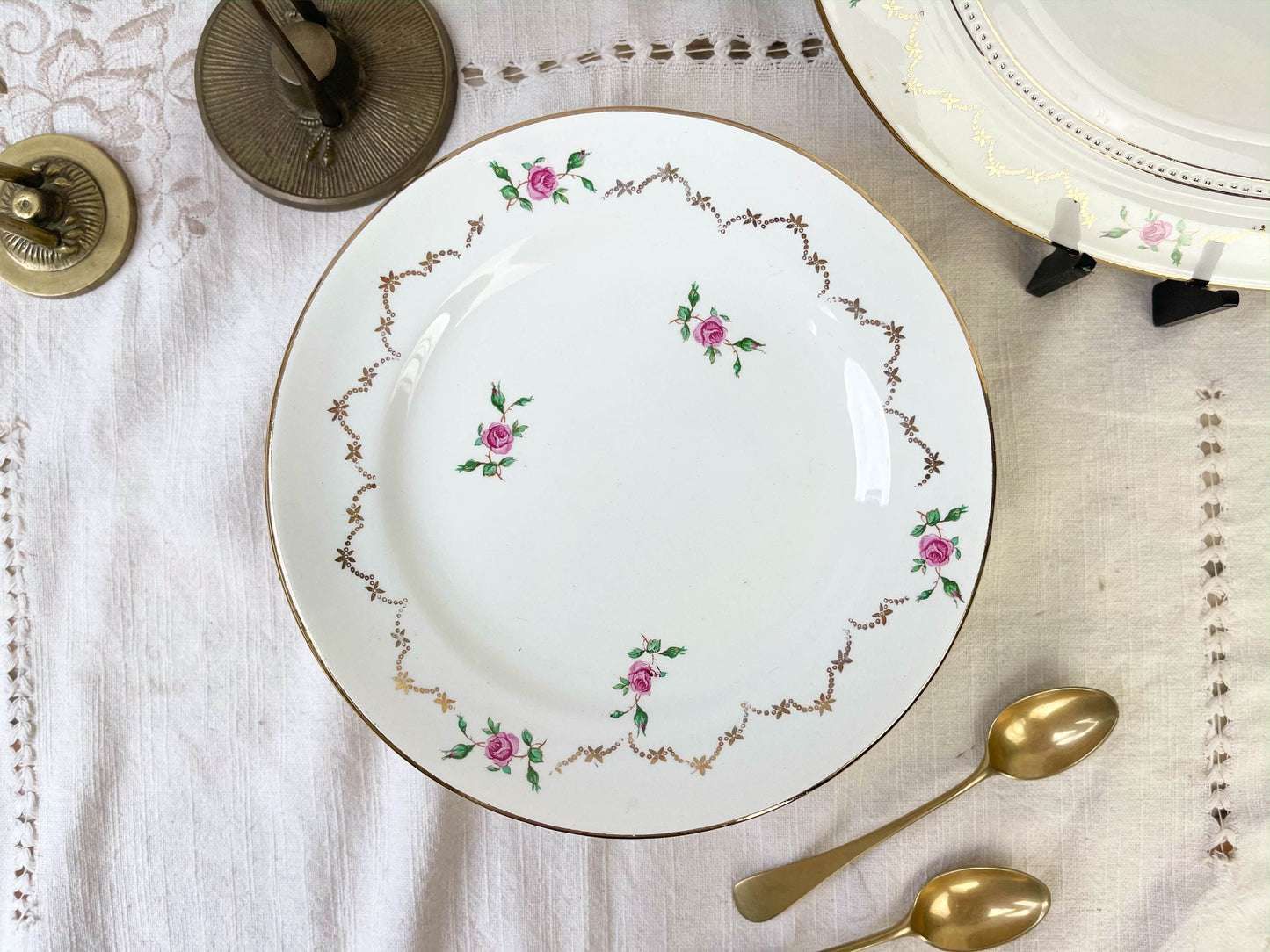 L'AMANDINOISE porcelain dessert service