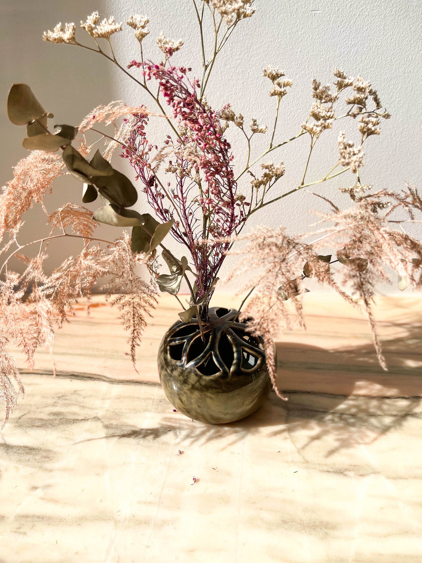 Pique fleur vintage en céramique - violn.fr