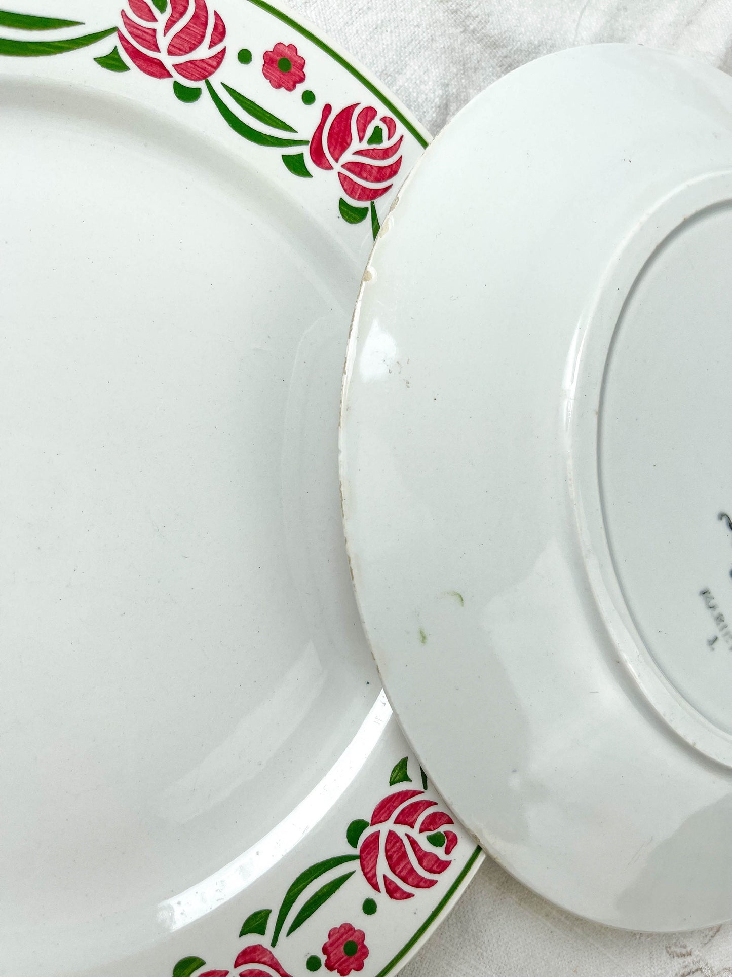 5 Assiettes plates DIGOIN SARREGUEMINES modèle MARIETTE rouge et vert - violn.fr