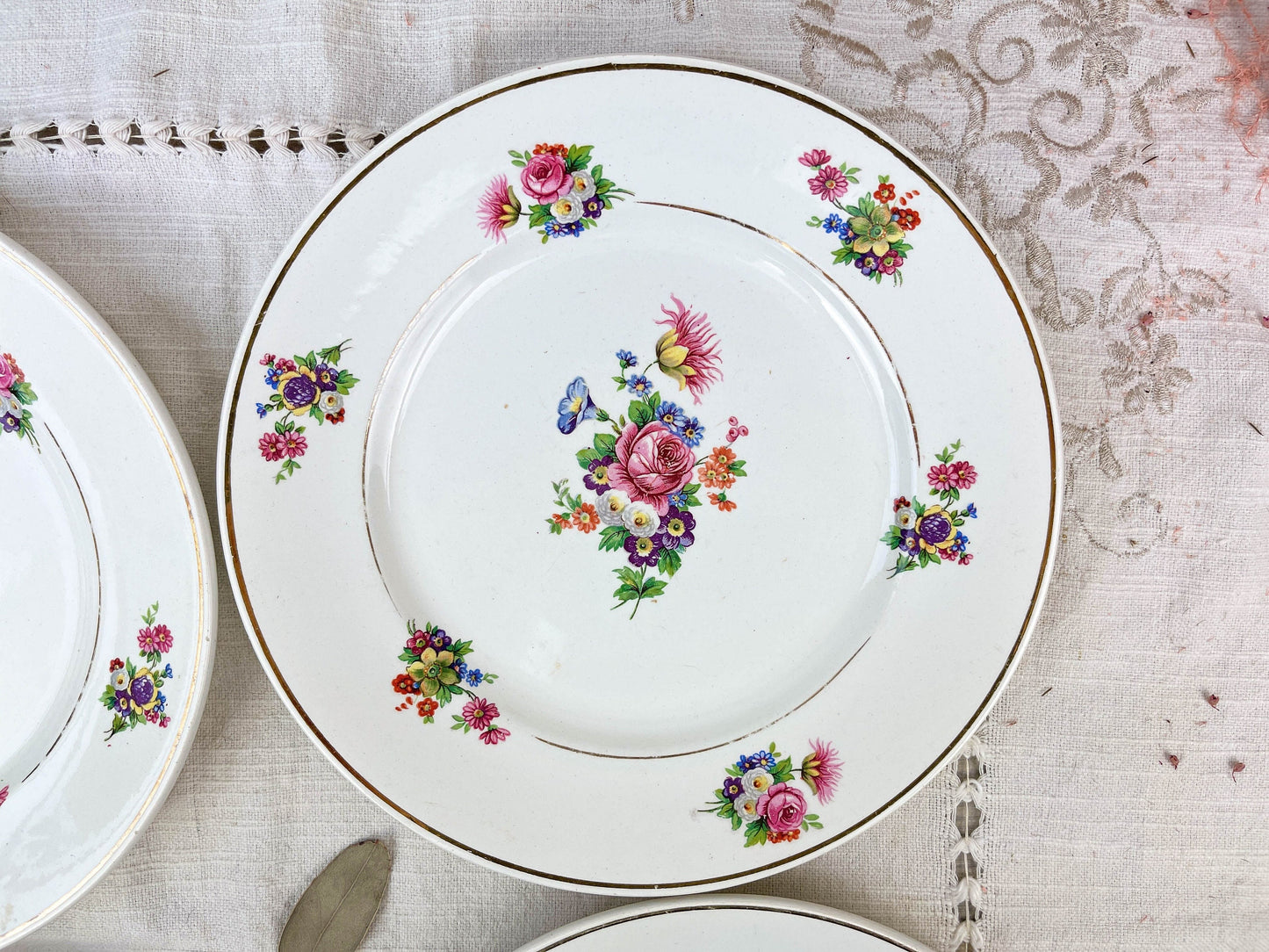 4 Small plates Terre de fer SALINS model ANNY floral pattern
