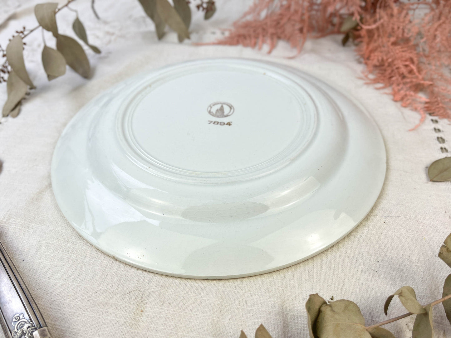 Round dish Golden yellow L'AMANDINOISE model 7894